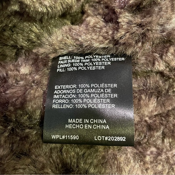 Weatherproof quilted and faux fur lined vest - large - Picture 7 of 8